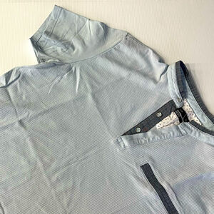Defacto light blue shirt size XL but fits L